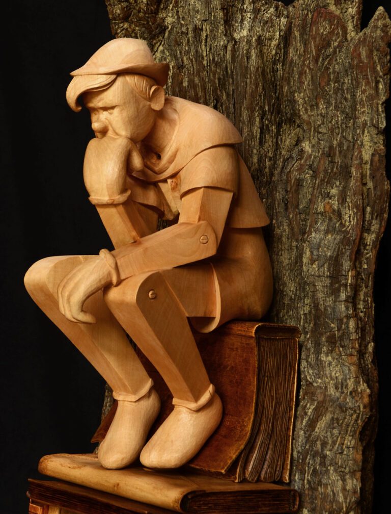 La sculpture sur bois de l'artiste contemporain Bruno Minguet